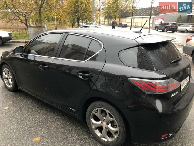 Чорний Лексус СТ, об'ємом двигуна 1.8 л та пробігом 289 тис. км за 11300 $, фото 15 на Automoto.ua