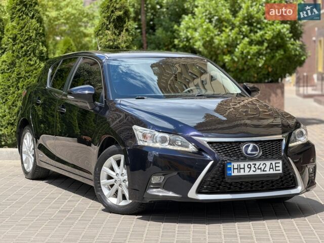 Чорний Лексус СТ, об'ємом двигуна 1.8 л та пробігом 130 тис. км за 13900 $, фото 3 на Automoto.ua
