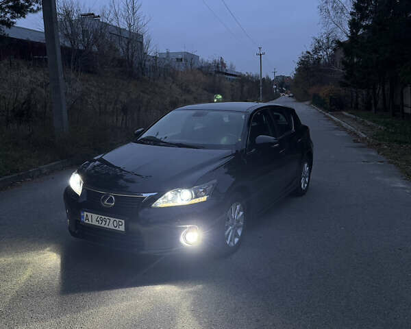 Черный Лексус СТ, объемом двигателя 1.8 л и пробегом 225 тыс. км за 12000 $, фото 9 на Automoto.ua