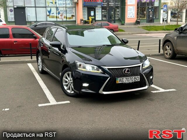 Черный Лексус СТ, объемом двигателя 1.8 л и пробегом 100 тыс. км за 14500 $, фото 1 на Automoto.ua