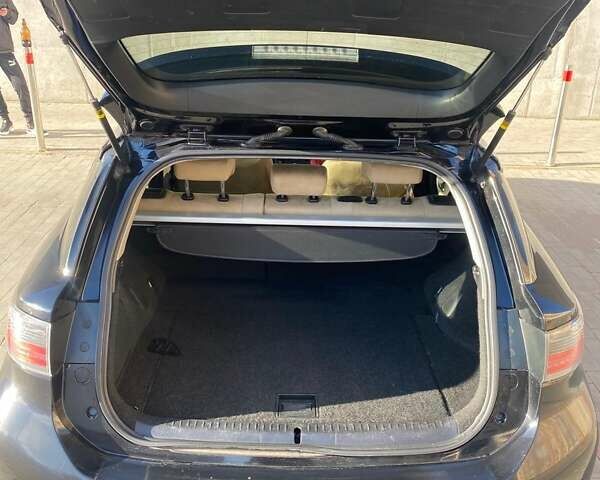 Чорний Лексус СТ, об'ємом двигуна 1.8 л та пробігом 181 тис. км за 12000 $, фото 8 на Automoto.ua