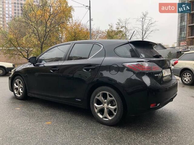 Чорний Лексус СТ, об'ємом двигуна 1.8 л та пробігом 280 тис. км за 10300 $, фото 14 на Automoto.ua