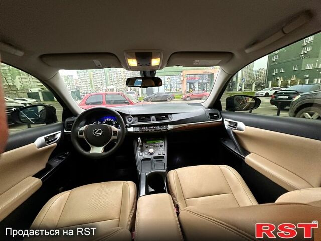 Черный Лексус СТ, объемом двигателя 1.8 л и пробегом 100 тыс. км за 14500 $, фото 8 на Automoto.ua