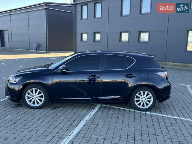 Чорний Лексус СТ, об'ємом двигуна 1.8 л та пробігом 129 тис. км за 12500 $, фото 11 на Automoto.ua