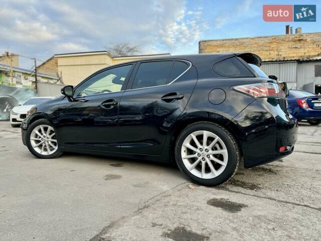 Черный Лексус СТ, объемом двигателя 1.8 л и пробегом 154 тыс. км за 12999 $, фото 8 на Automoto.ua