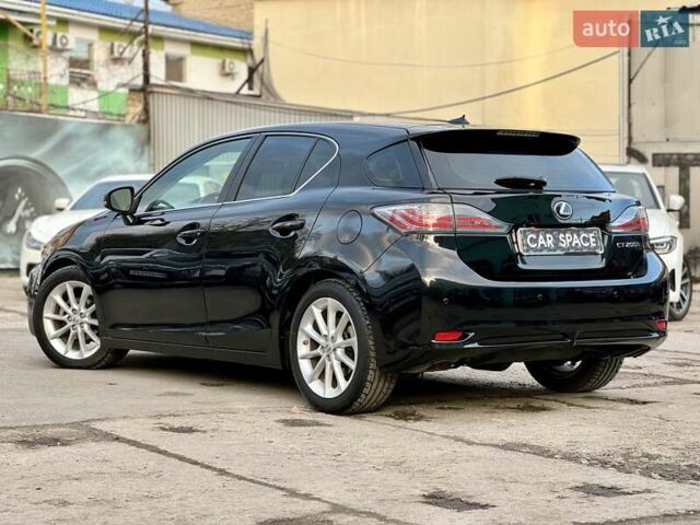 Черный Лексус СТ, объемом двигателя 1.8 л и пробегом 154 тыс. км за 12999 $, фото 7 на Automoto.ua