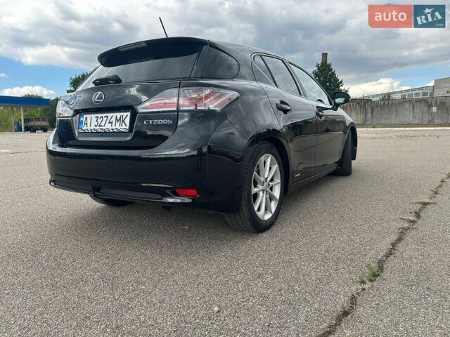 Чорний Лексус СТ, об'ємом двигуна 1.8 л та пробігом 179 тис. км за 10999 $, фото 10 на Automoto.ua
