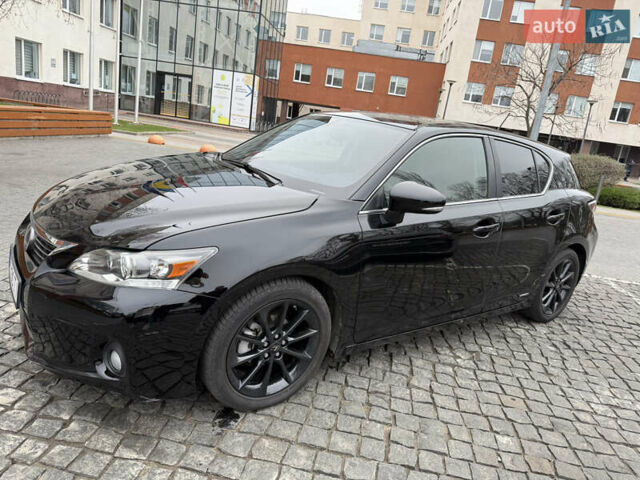 Чорний Лексус СТ, об'ємом двигуна 1.8 л та пробігом 156 тис. км за 14200 $, фото 5 на Automoto.ua