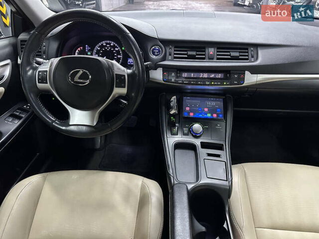 Черный Лексус СТ, объемом двигателя 1.8 л и пробегом 141 тыс. км за 14500 $, фото 23 на Automoto.ua