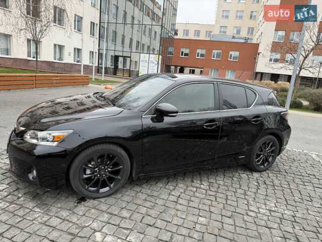 Чорний Лексус СТ, об'ємом двигуна 1.8 л та пробігом 156 тис. км за 14200 $, фото 3 на Automoto.ua