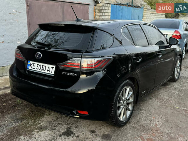 Черный Лексус СТ, объемом двигателя 1.8 л и пробегом 175 тыс. км за 13600 $, фото 6 на Automoto.ua