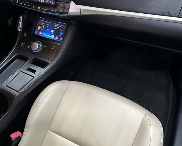 Черный Лексус СТ, объемом двигателя 1.8 л и пробегом 141 тыс. км за 14500 $, фото 19 на Automoto.ua