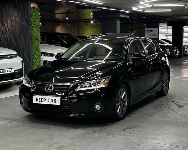 Черный Лексус СТ, объемом двигателя 1.8 л и пробегом 141 тыс. км за 14500 $, фото 3 на Automoto.ua
