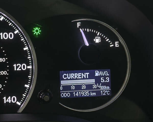 Черный Лексус СТ, объемом двигателя 1.8 л и пробегом 141 тыс. км за 14500 $, фото 28 на Automoto.ua