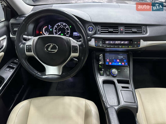 Черный Лексус СТ, объемом двигателя 1.8 л и пробегом 141 тыс. км за 14500 $, фото 25 на Automoto.ua