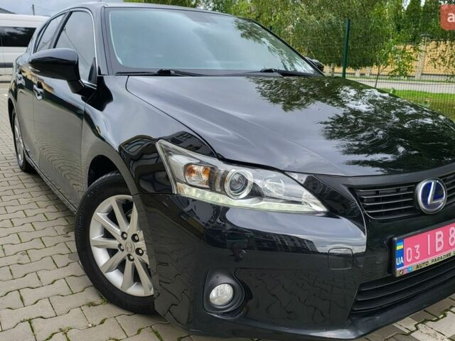 Чорний Лексус СТ, об'ємом двигуна 1.8 л та пробігом 213 тис. км за 12250 $, фото 3 на Automoto.ua