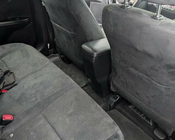 Черный Лексус СТ, объемом двигателя 1.8 л и пробегом 250 тыс. км за 11200 $, фото 7 на Automoto.ua