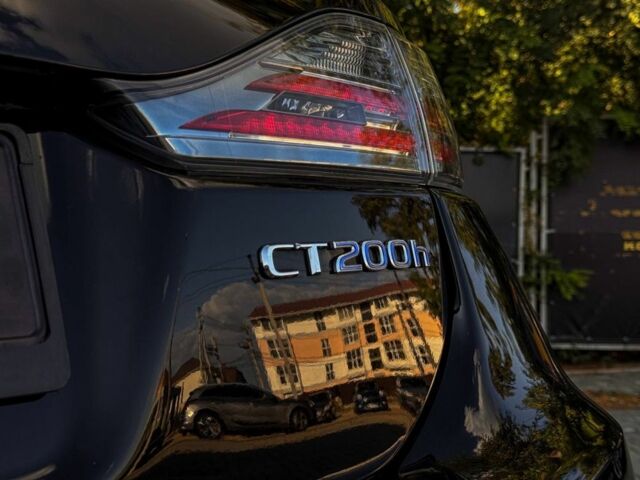 Чорний Лексус СТ, об'ємом двигуна 1.8 л та пробігом 100 тис. км за 14300 $, фото 5 на Automoto.ua