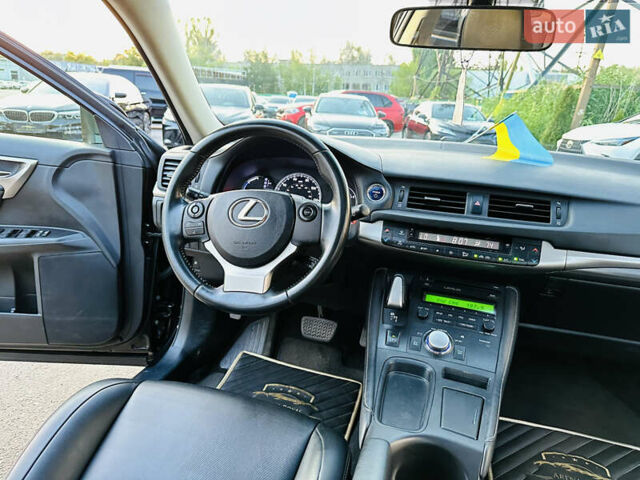 Чорний Лексус СТ, об'ємом двигуна 1.8 л та пробігом 142 тис. км за 14500 $, фото 19 на Automoto.ua
