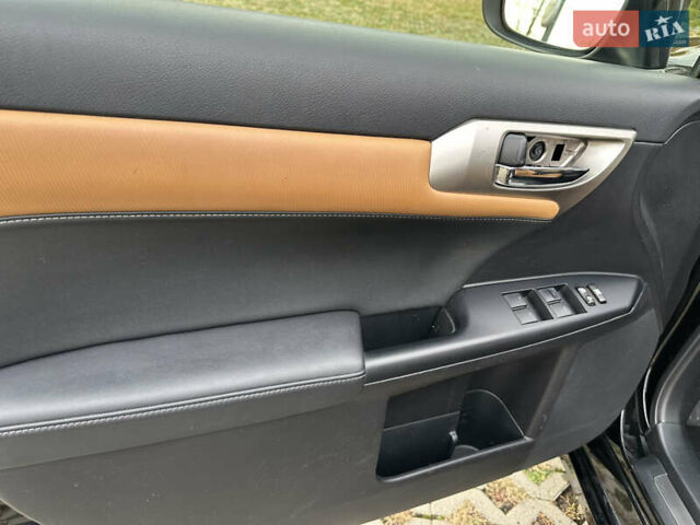 Черный Лексус СТ, объемом двигателя 1.8 л и пробегом 132 тыс. км за 13000 $, фото 20 на Automoto.ua