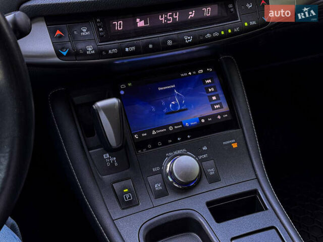 Лексус СТ 2014 у Одесі на Automoto.ua Чорний Лексус СТ, об'ємом двигуна 1.8 л та пробігом 101 тис. км за 13350 $, фото 7 на Automoto.ua