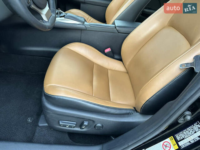 Чорний Лексус СТ, об'ємом двигуна 1.8 л та пробігом 132 тис. км за 12450 $, фото 20 на Automoto.ua