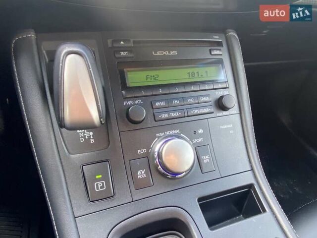 Лексус СТ 2015 у Києві на Automoto.ua Чорний Лексус СТ, об'ємом двигуна 1.8 л та пробігом 118 тис. км за 14800 $, фото 13 на Automoto.ua