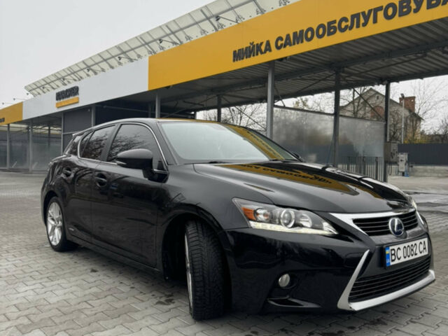 Чорний Лексус СТ, об'ємом двигуна 1.8 л та пробігом 135 тис. км за 14500 $, фото 3 на Automoto.ua