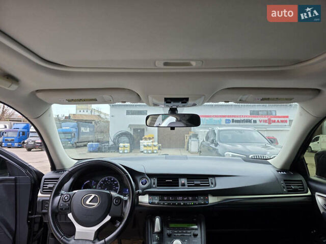 Чорний Лексус СТ, об'ємом двигуна 0 л та пробігом 218 тис. км за 15499 $, фото 6 на Automoto.ua