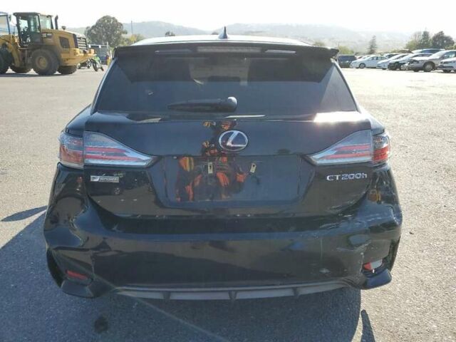 Черный Лексус СТ, объемом двигателя 1.8 л и пробегом 164 тыс. км за 2800 $, фото 5 на Automoto.ua