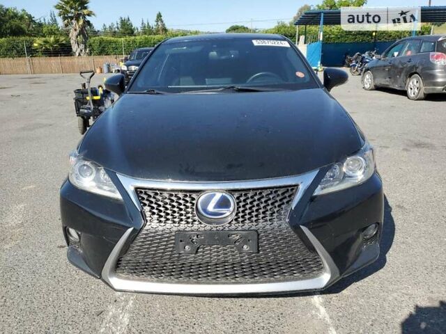 Черный Лексус СТ, объемом двигателя 1.8 л и пробегом 164 тыс. км за 2800 $, фото 1 на Automoto.ua