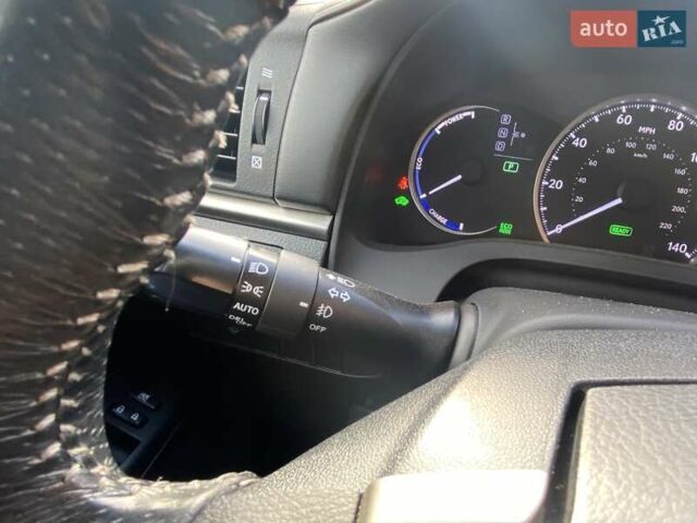 Лексус СТ 2015 у Києві на Automoto.ua Чорний Лексус СТ, об'ємом двигуна 1.8 л та пробігом 118 тис. км за 14800 $, фото 16 на Automoto.ua