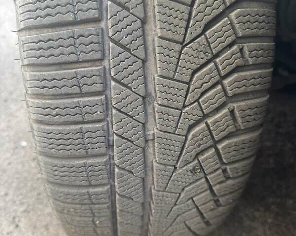 Черный Лексус СТ, объемом двигателя 1.8 л и пробегом 130 тыс. км за 14999 $, фото 5 на Automoto.ua