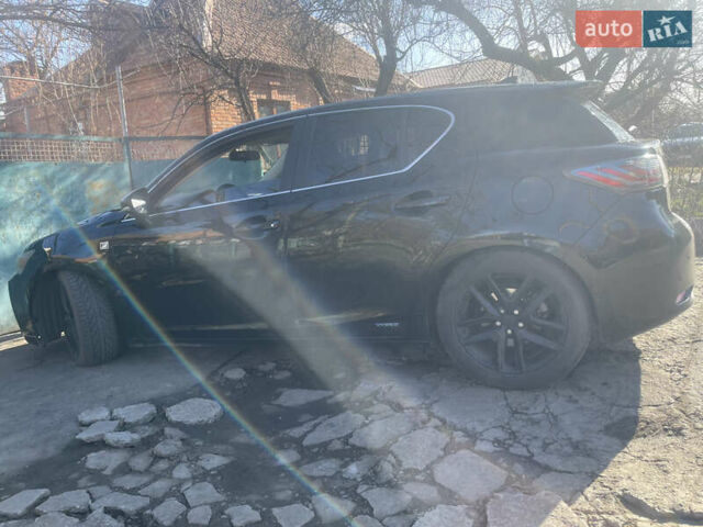 Чорний Лексус СТ, об'ємом двигуна 1.8 л та пробігом 170 тис. км за 11900 $, фото 8 на Automoto.ua