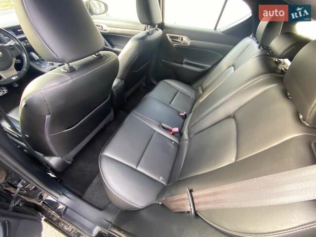 Черный Лексус СТ, объемом двигателя 1.8 л и пробегом 118 тыс. км за 14800 $, фото 5 на Automoto.ua
