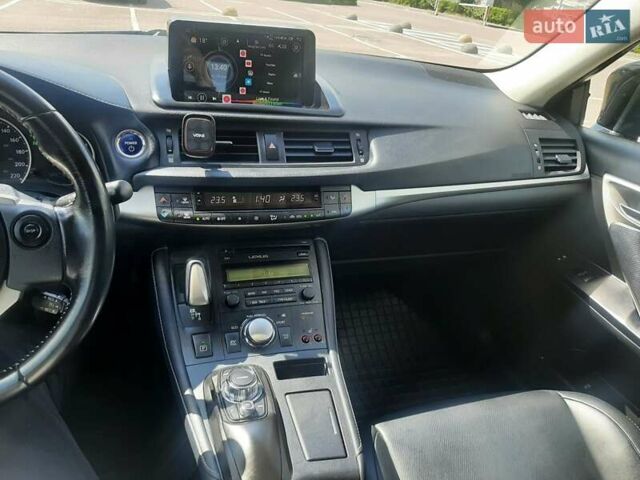 Чорний Лексус СТ, об'ємом двигуна 1.8 л та пробігом 200 тис. км за 17500 $, фото 30 на Automoto.ua