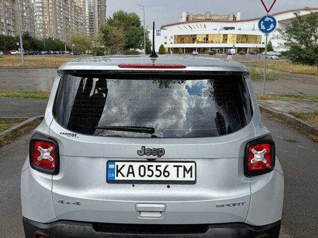 Чорний Лексус СТ, об'ємом двигуна 1.8 л та пробігом 77 тис. км за 4859 $, фото 2 на Automoto.ua