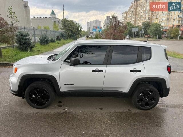 Чорний Лексус СТ, об'ємом двигуна 1.8 л та пробігом 77 тис. км за 4859 $, фото 6 на Automoto.ua