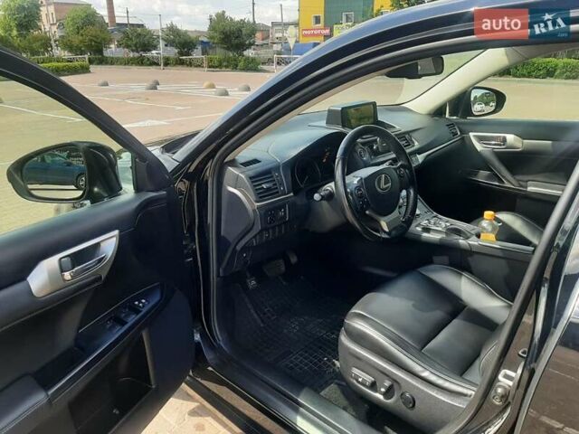 Чорний Лексус СТ, об'ємом двигуна 1.8 л та пробігом 200 тис. км за 17500 $, фото 22 на Automoto.ua