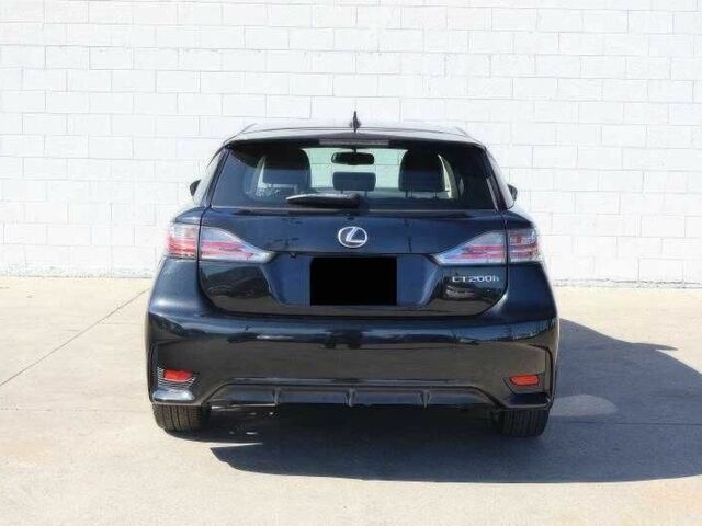 Чорний Лексус СТ, об'ємом двигуна 1.8 л та пробігом 89 тис. км за 6000 $, фото 5 на Automoto.ua