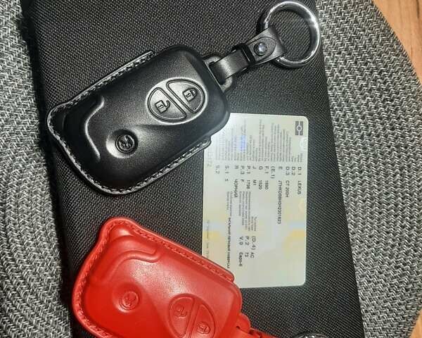 Чорний Лексус СТ, об'ємом двигуна 1.8 л та пробігом 200 тис. км за 17500 $, фото 2 на Automoto.ua