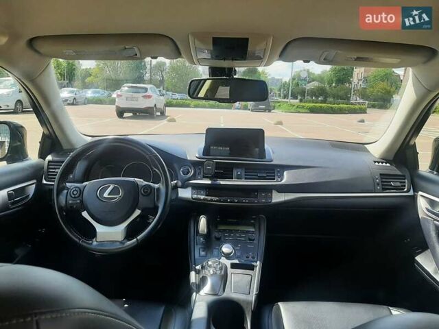 Чорний Лексус СТ, об'ємом двигуна 1.8 л та пробігом 200 тис. км за 17500 $, фото 24 на Automoto.ua