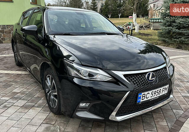 Чорний Лексус СТ, об'ємом двигуна 1.8 л та пробігом 69 тис. км за 20700 $, фото 10 на Automoto.ua