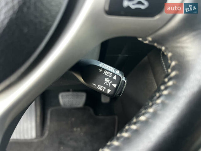 Фіолетовий Лексус СТ, об'ємом двигуна 1.8 л та пробігом 217 тис. км за 12499 $, фото 33 на Automoto.ua