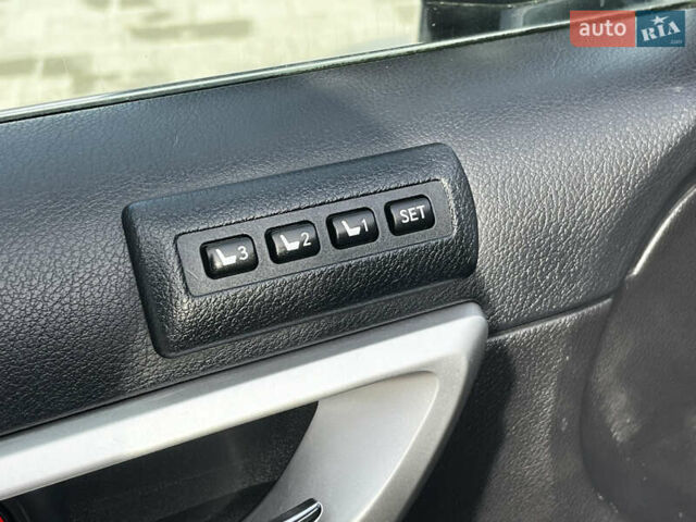 Лексус СТ 2011 в Луцке на Automoto.ua Фиолетовый Лексус СТ, объемом двигателя 1.8 л и пробегом 217 тыс. км за 12499 $, фото 25 на Automoto.ua