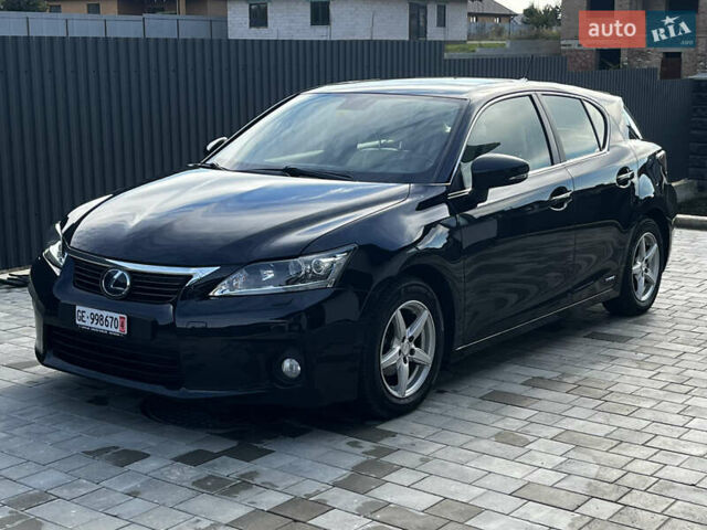 Лексус СТ 2011 в Луцке на Automoto.ua Фиолетовый Лексус СТ, объемом двигателя 1.8 л и пробегом 217 тыс. км за 12899 $, фото 8 на Automoto.ua