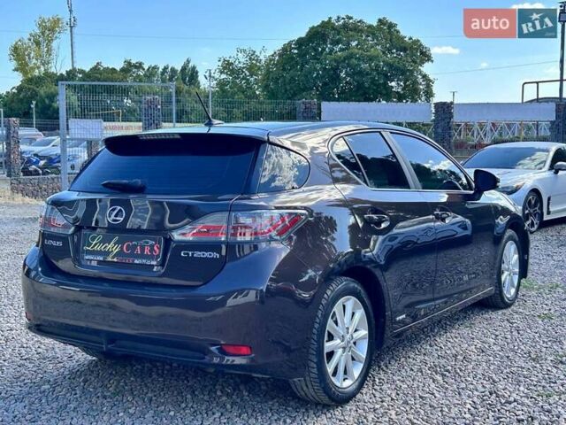 Коричневий Лексус СТ, об'ємом двигуна 1.8 л та пробігом 185 тис. км за 11800 $, фото 4 на Automoto.ua