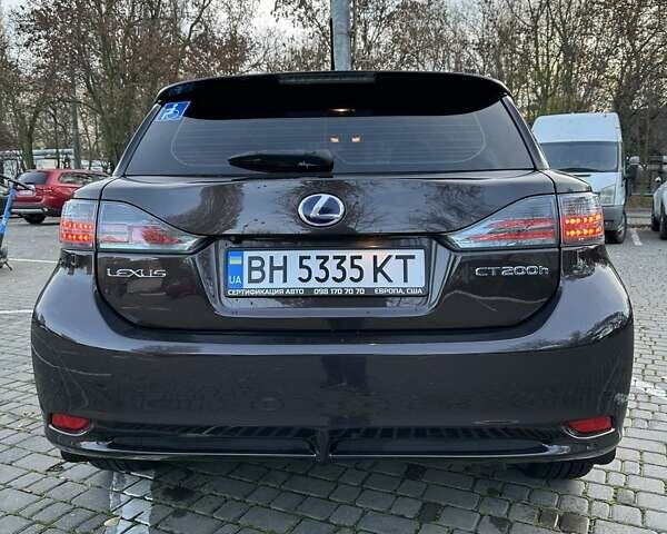 Коричневий Лексус СТ, об'ємом двигуна 1.8 л та пробігом 189 тис. км за 13000 $, фото 14 на Automoto.ua