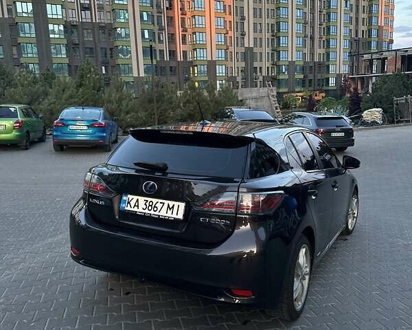 Коричневий Лексус СТ, об'ємом двигуна 1.8 л та пробігом 175 тис. км за 14499 $, фото 2 на Automoto.ua