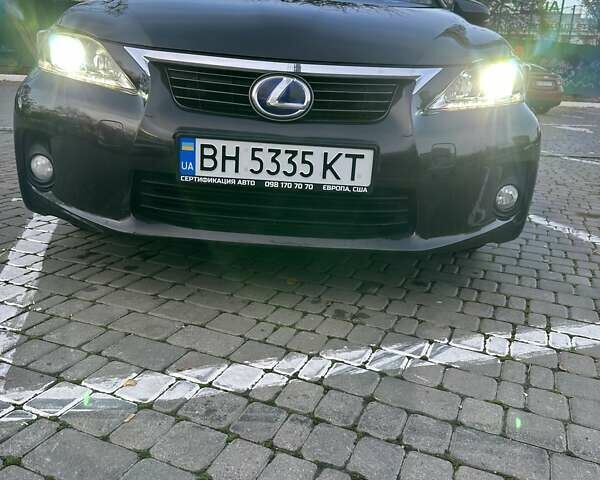 Коричневый Лексус СТ, объемом двигателя 1.8 л и пробегом 189 тыс. км за 13000 $, фото 13 на Automoto.ua